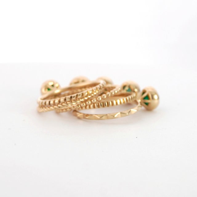 Green Five 14k Yellow Gold Rings With Cabochon-Cut Emeralds Size 6.5 For Sale - Image 8 of 14