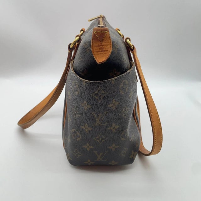 Louis Vuitton Monogram Totally PM M41016 Shoulder/Tote Bag. Comes with original paper bag and dust bag, all in very good...