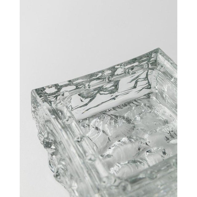 Large Ashtray in Clear Textured Murano Glass, Italy, 1970s For Sale - Image 5 of 13
