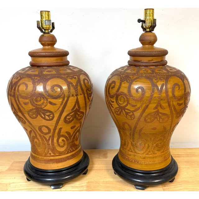 Contemporary Pair Italian Mid-Century Slip-Decorated Sgraffito Pottery Lamps , C. 1960s For Sale - Image 3 of 9