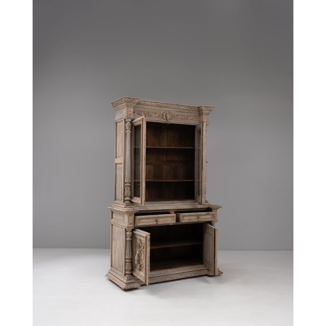 1880s Belgian Oak Vitrine with Ornate Carvings For Sale - Image 4 of 18