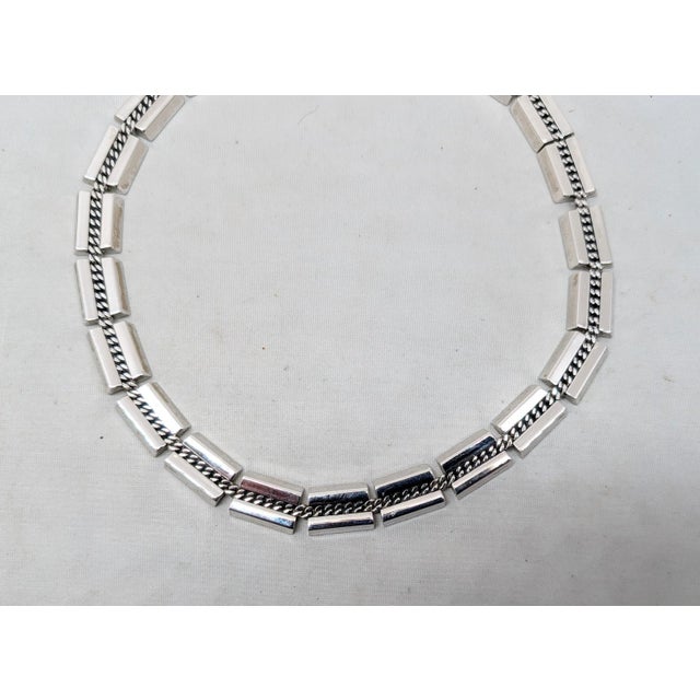 Metal Vintage Signed Monet "Maharani" Rhodium Plated Rope Texture Collar Necklace For Sale - Image 7 of 11