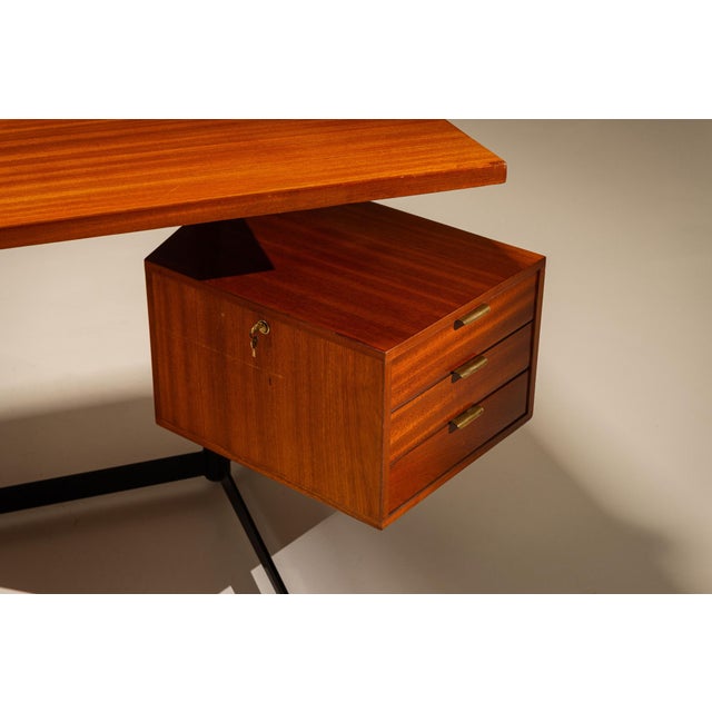 Model T95 Desk by Osvaldo Borsani for Tecno, Italy, 1953 For Sale - Image 9 of 18