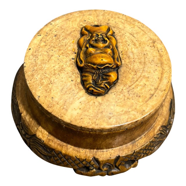 Early 20th Century Chinese Hardstone Box With Buddha Top For Sale