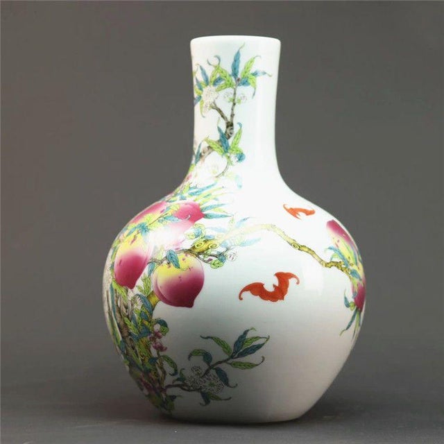 Large Chinese Famille Rose 