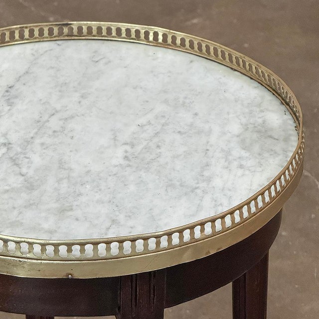 Oxblood Red Antique French Louis XVI Round Mahogany End Table With Carrara Marble For Sale - Image 8 of 11