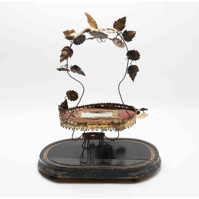 19th Century French Wedding Globe de Mariée in Gilt Frame and Red Velvet Cushion For Sale - Image 5 of 8