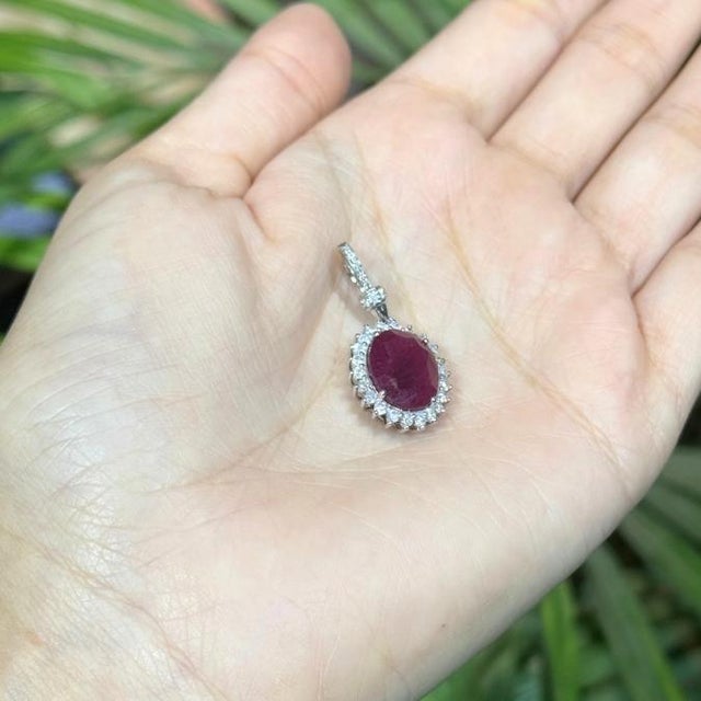 8.69Ct Oval Cut Ruby & Diamond Halo Contemporary Pendant in 14k White Gold For Sale - Image 4 of 14