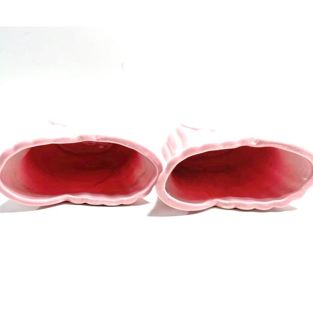 Pair of Pink Art Deco Style Ceramic Vases – Fluted Nautilus Hollywood Regency Planters For Sale In Louisville - Image 6 of 8