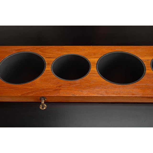 SK661 Cocktail Cabinet and Bar Stools by Johannes Andersen for Skaaning & Son 1960s For Sale - Image 13 of 18