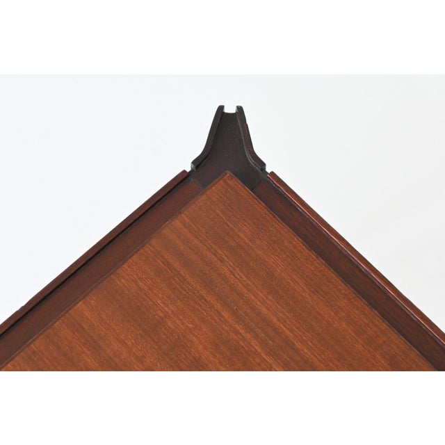 Italian Coffee Table in Mahogany in the style of Vittorio Dassi, Italy, 1960 For Sale - Image 13 of 18