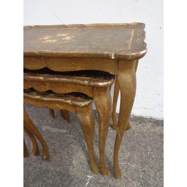 Brown Nesting Tables Venetian Florentine Neoclassical Gold Gilt Wood Accent - Set of 3 For Sale - Image 8 of 10