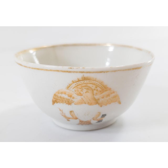 Ceramic 18th Century Chinese Export Armorial Teacup and Saucer With Seal of the United States For Sale - Image 7 of 12