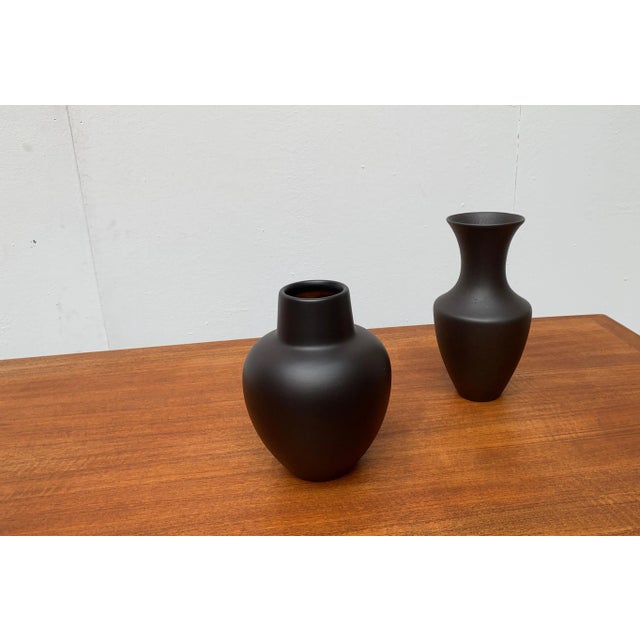 Contemporary Vintage German Wormser Terra-Sigillata Pottery Vase, Set of 2 For Sale - Image 3 of 18