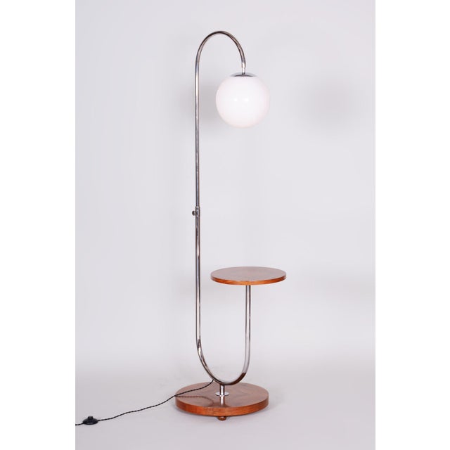 Brown Bauhaus Adjustable Floor Lamp in Walnut and Chrome attributed to R. Slezák, Czech, 1930s For Sale - Image 8 of 13