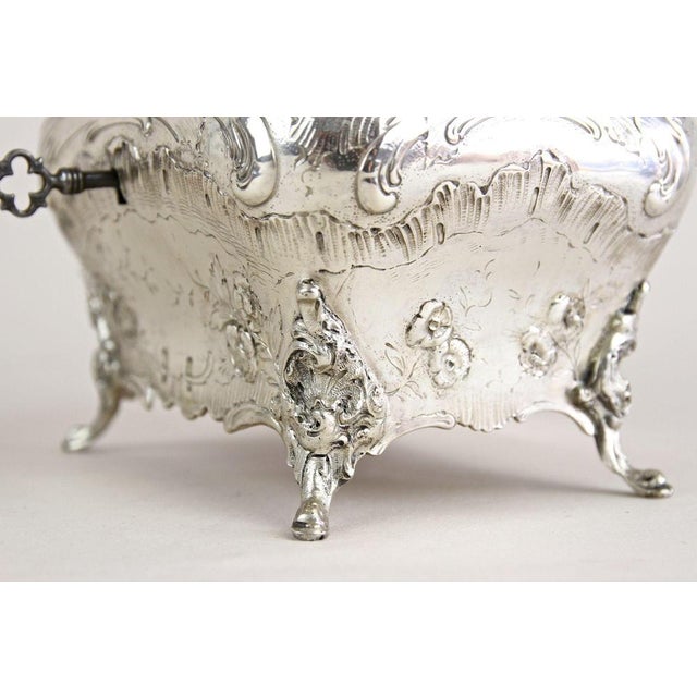 Late 19th Century Embossed Silver Jewelry Box with Diana Head Hallmark, Austria, 1870s For Sale - Image 5 of 18