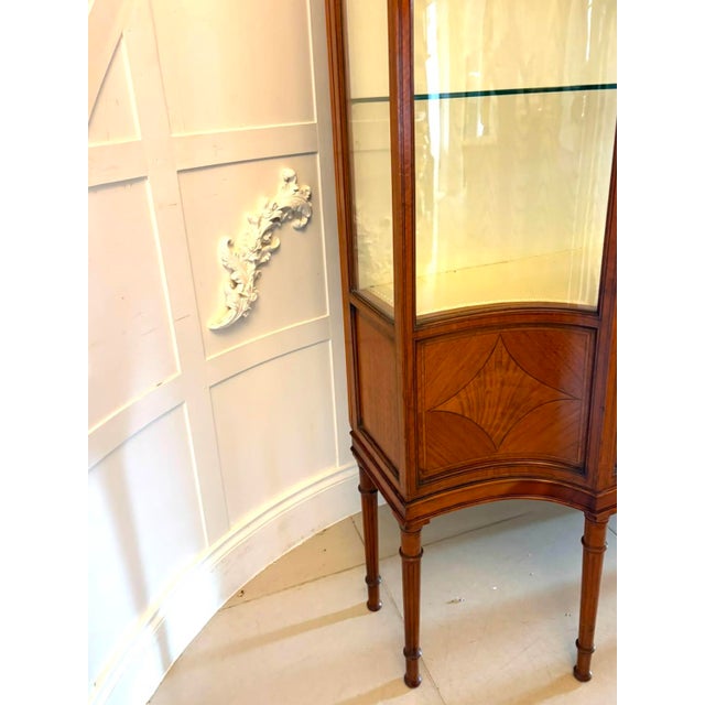 Brown Antique Victorian Satinwood Inlaid Bow Front Display Cabinet, 1890 For Sale - Image 8 of 18