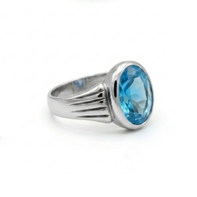 Swiss Blue Topaz Signet Ring, Oval Cut Gemstone Chunky Ring Us 7 For Sale - Image 4 of 5