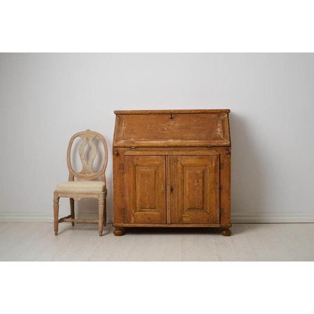 Antique Swedish secretary desk from the mid 1800s. This country house furniture is made in northern Sweden around 1850,...