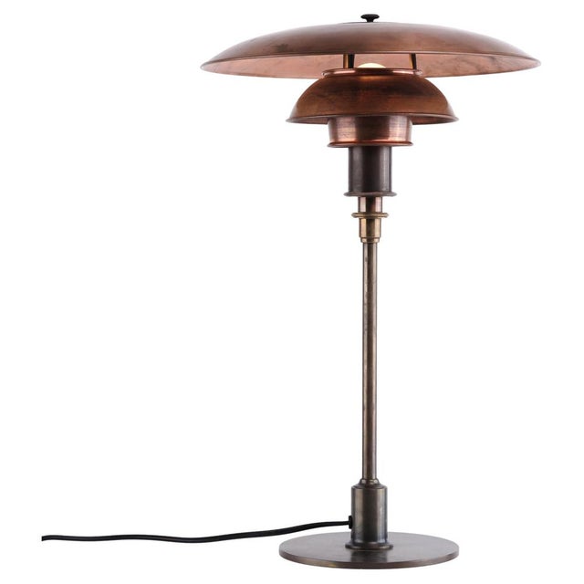 Vintage Model PH 3/2 Table Lamp with Copper Shades and Burnished Brass by Poul Henningsen for Louis Poulsen, Poul Henningsen For Sale - Image 9 of 9