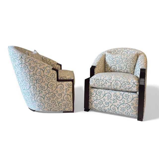 Pair of Milo Baughman Studio MB Lounge Chairs by Thayer Coggin – Contemporary Designer Seating, 2010 A sophisticated pair...