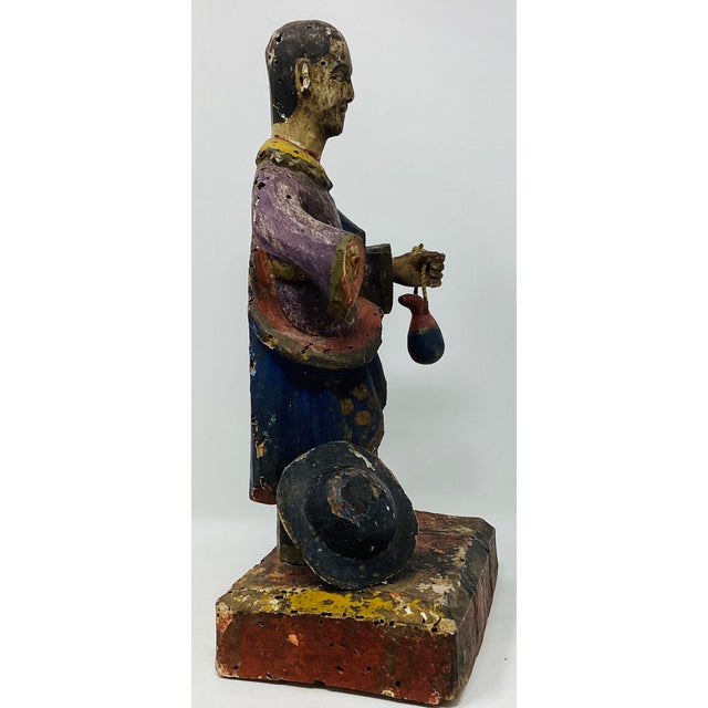 Spanish Late 18th Century Spanish Colonial Era Glass Eyed Bulto With Removable Hat. For Sale - Image 3 of 6