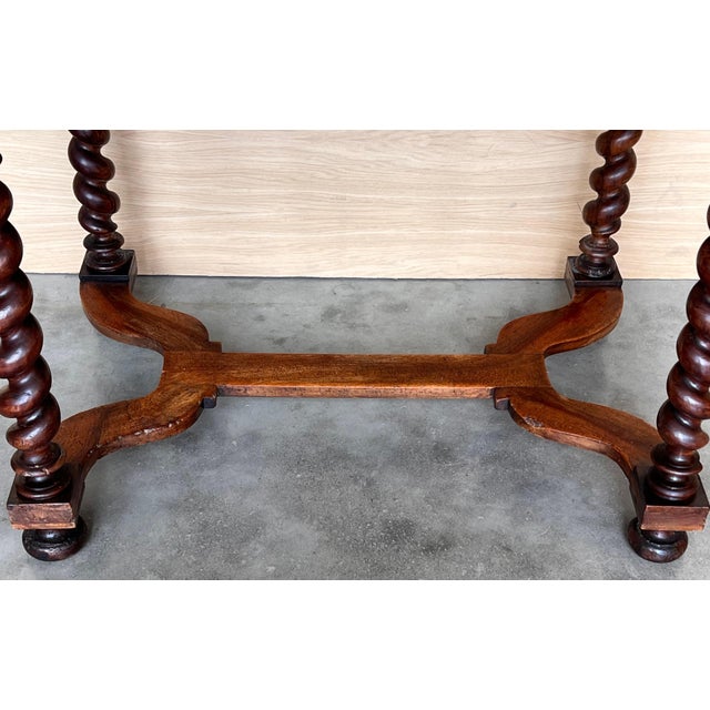 English Charles II Olivewood Oyster Veneer Side Table, circa 1780 For Sale - Image 13 of 18