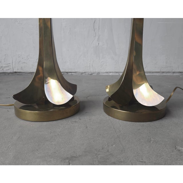 Mid Century Aged Brass Table Lamps by Hart Associates - A Pair For Sale In Las Vegas - Image 6 of 10