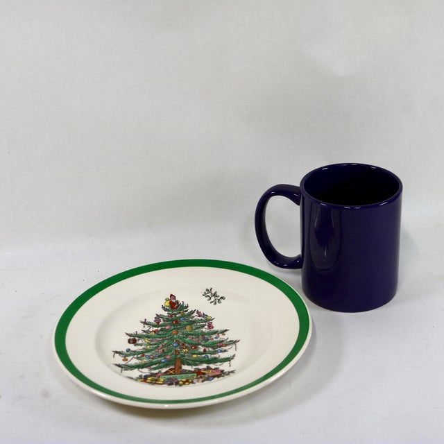 Vintage Spode England "Christmas Tree" Pattern Plates - Set of 3 For Sale - Image 10 of 10