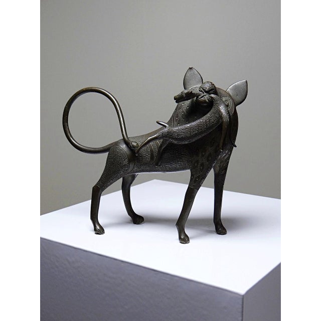 Bronze Lion or Hyena, Dahomey Cotonou, Benin, 1950s For Sale - Image 6 of 15