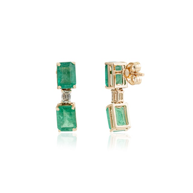 3.76 Ct Emerald & Diamond Art Deco Drop Earrings in 14k Yellow Gold- A Pair For Sale - Image 4 of 15