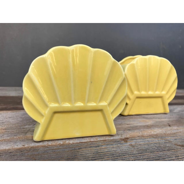 Mid 20th Century Pair of Yellow Ceramic Sea Shell Vintage Planters For Sale - Image 5 of 8
