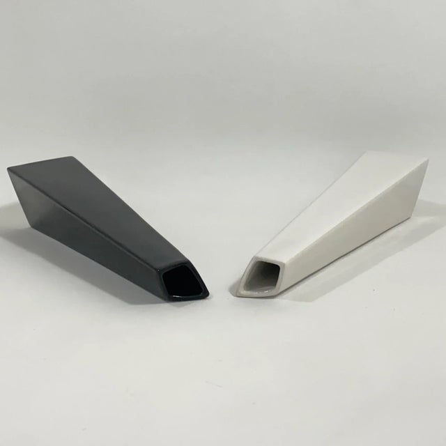 Postmodern Slanted Black and White Vase Pair by Studio Nova For Sale In New York - Image 6 of 13