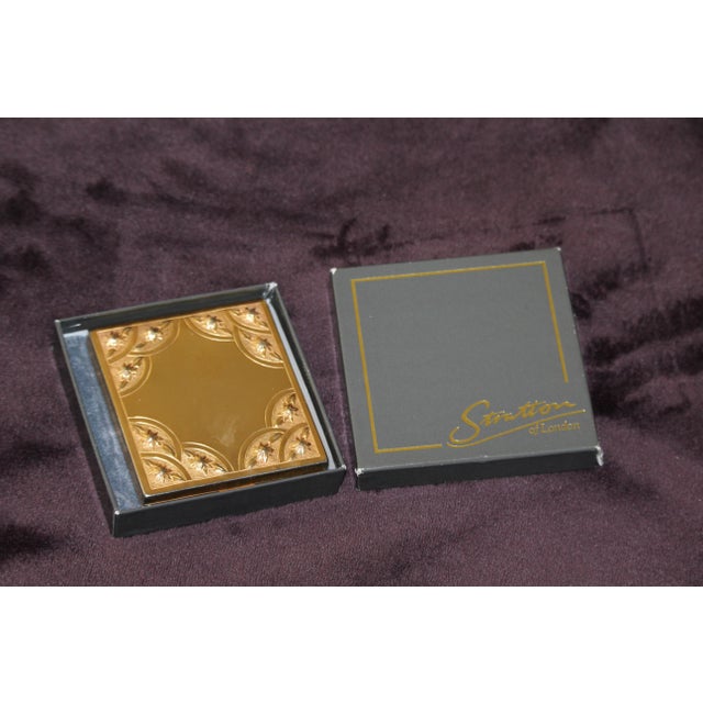 Metal Gold Compact Mirror Powder Box, 1950s For Sale - Image 7 of 18