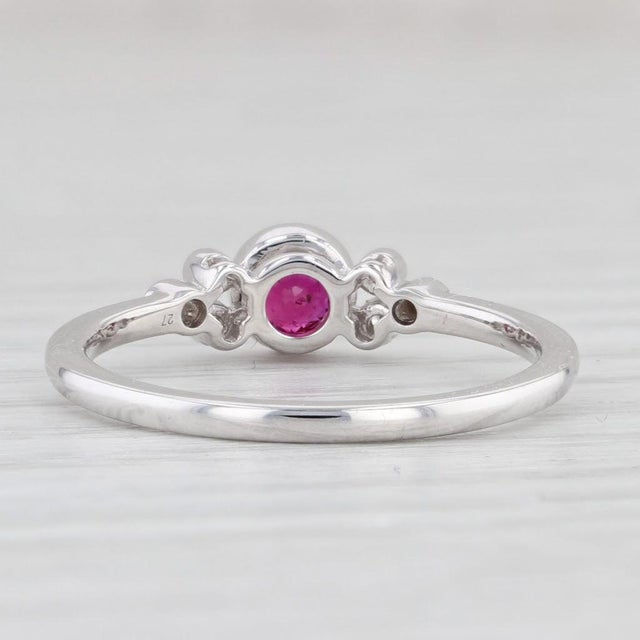 New 0.29ctw Ruby Diamond Ring 14k White Gold Size 6.5 Engagement For Sale - Image 4 of 8