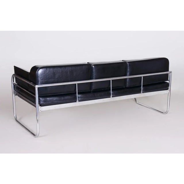1930s Sofa in Chrome-Plated Tubular Steel and Black Leather attributed to Hynek Gottwald, Former Czechoslovakia, 1930s For Sale - Image 5 of 8
