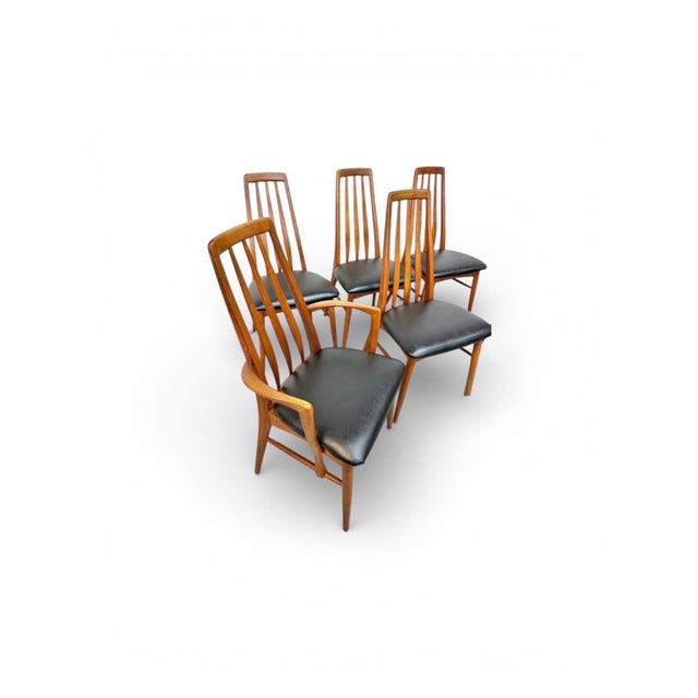 This exceptional set of six Danish Modern Koefoed “Eva” dining chairs embodies the elegance and craftsmanship of classic...