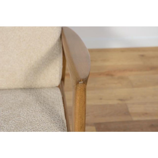 Mid-Century Model 300-139 Armchair from Swarzędz Factory, 1960s For Sale - Image 10 of 15