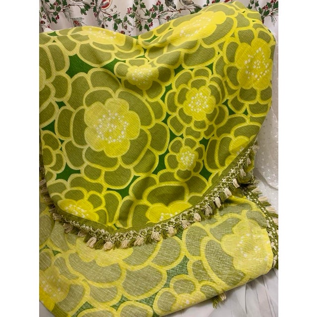 Vintage Bates 60’s - 70s Petal Flowers Grassy Green Yellow Cotton Twin Bedspread with Fringe Edges For Sale - Image 11 of 12