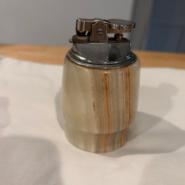 Italian 1970s Italian Onyx Table Lighter For Sale - Image 3 of 6