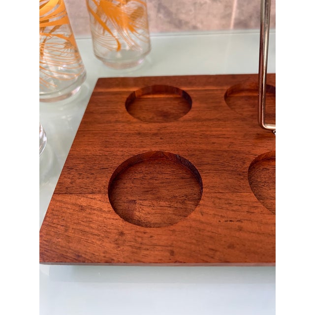 Wood Mid-Century Modern Libbey Golden Harvet Glass Set With Wooden Caddy- 7 Pieces For Sale - Image 7 of 9