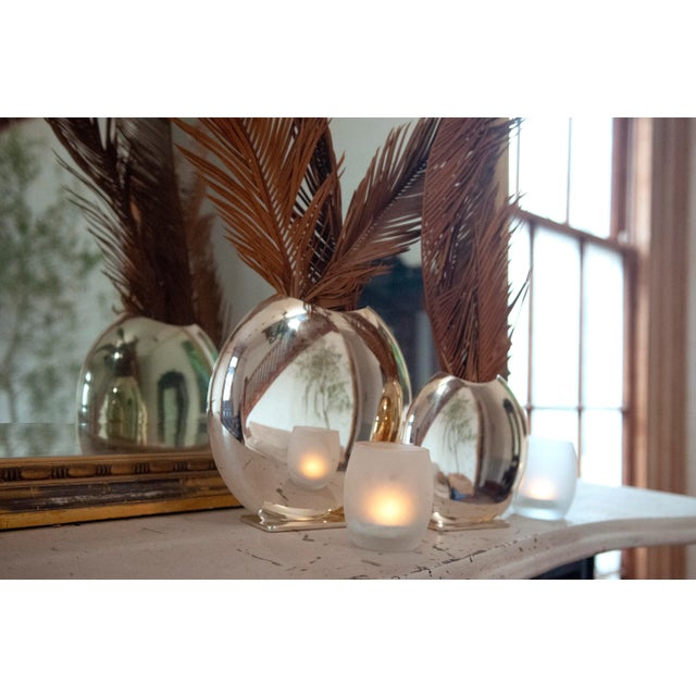 Pair of 1980s Postmodern Mirrored Moon Vases For Sale In Cincinnati - Image 6 of 10