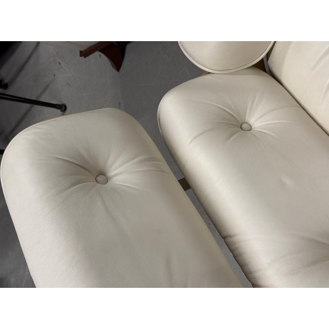 Eames White leather white Ash Lounge chair by Herman Miller 2014 Clean For Sale - Image 13 of 18