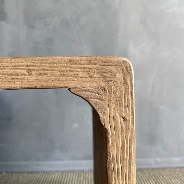Reclaimed Waterfall Table 27" 18"D x 27"W x 20"H 1.5" Thick Inside : 18"D x 24"W x 18.5"H A vintage reclaimed elm wood...