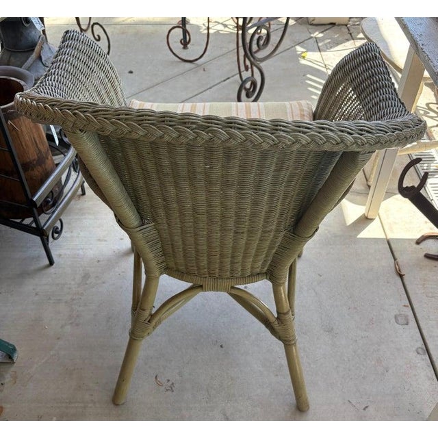 1930s 1930s Bar Harbor Wicker Chair in Original Painted Surface For Sale - Image 5 of 7