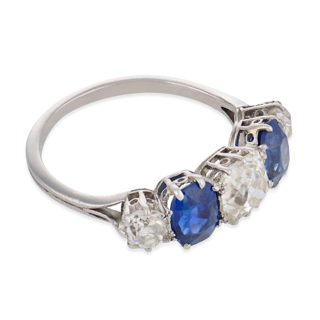 Early 20th Century Early 20th Century Edwardian Diamond Sapphire Platinum 5 Stone Ring, Size 6.25 For Sale - Image 5 of 5