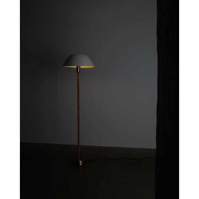 Finnish Mid Century White Leather Senator Floor Lamp by Lisa Johansson-Papé, 1960s For Sale - Image 6 of 8