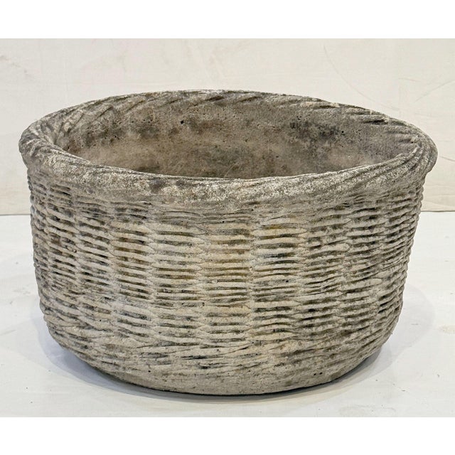 Mid 20th Century English Basket-Weave Style Garden Stone Round Planter Pots - Two Available For Sale - Image 5 of 10