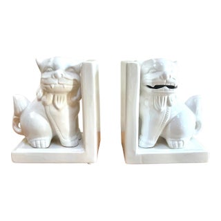Chinoiserie Blanc De Chine White Ceramic Foo Dog Bookends For Sale