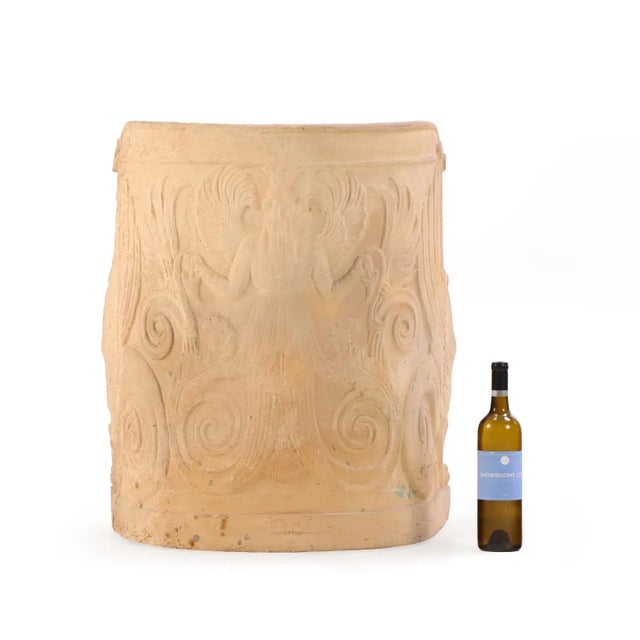 Classical Roman An Italian Terracotta Garden Seat, C. 1920. For Sale - Image 3 of 7